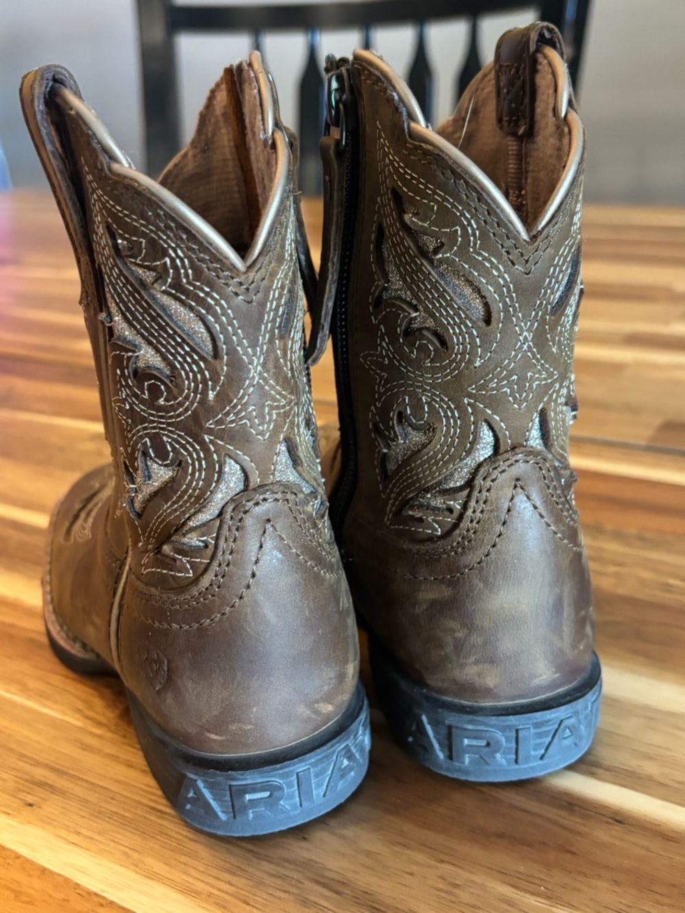 Ariat Brown Leather Western Boot- Toddler/Little Girls Size 8 - Picture 5 of 7